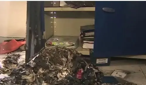 Vândalos invadem creche em Taubaté e colocam fogo em sala de aula
