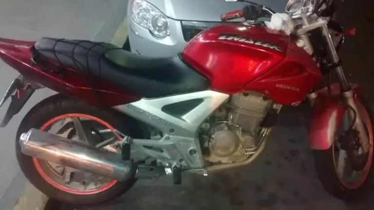 Dupla armada assalta senhor na SP 52 – Cruzeiro/Passa Quatro, e leva a moto