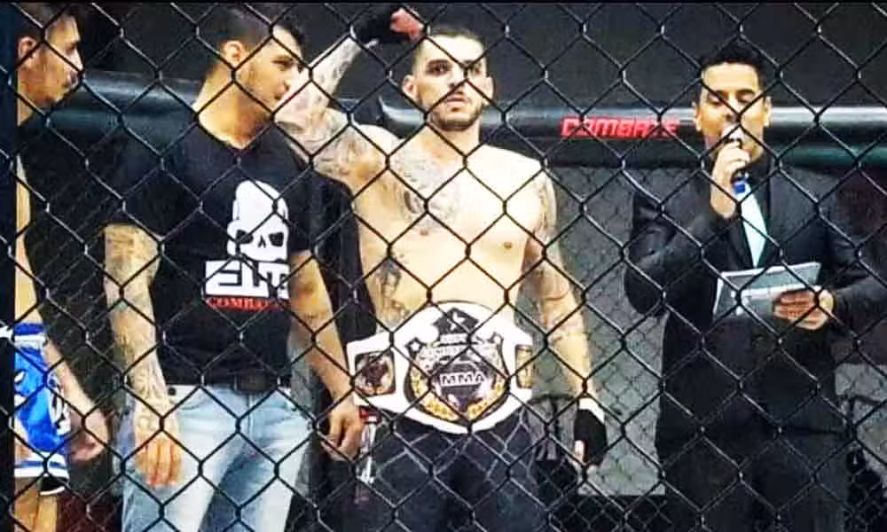 Cruzeirense Bruno Cassiano vence luta de MMA no Super Combat Fight