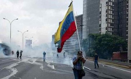 Governos da América Latina criticam onda de violência na Venezuela