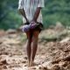 Habitantes de Bangladesh se preparam para aproximação do ciclone Mora