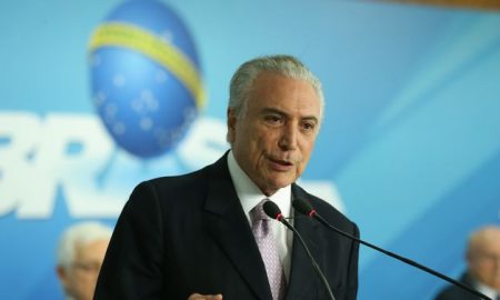 Temer diz que não renuncia e que não comprou silêncio de ninguém
