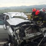 Acidente entre três veículos deixa dois mortos e três feridos na Carvalho Pinto