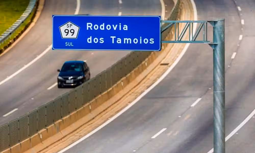 Rodovia dos Tamoios terá operação especial no feriado de Corpus Christi