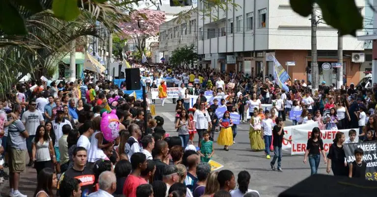Cruzeiro comemora 85º aniversário do Movimento Constitucionalista de 1932; desfile será no domingo – Feriado 9 de Julho
