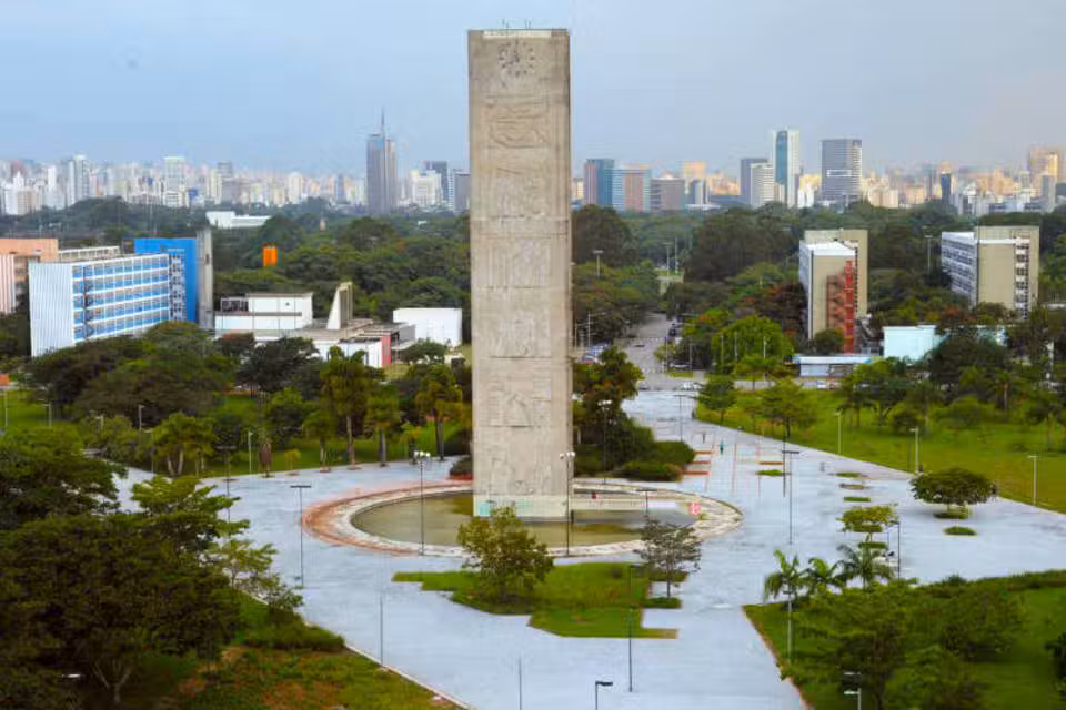 USP aprova 50% de cota para alunos de escola pública até 2021