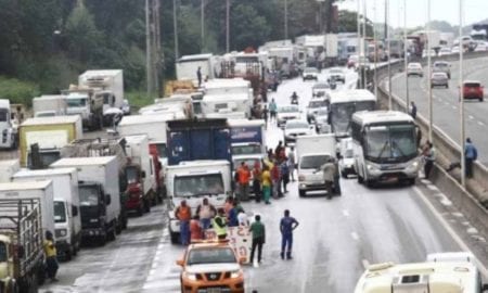 Greve dos caminhoneiros vai para o Brasil nesta segunda?