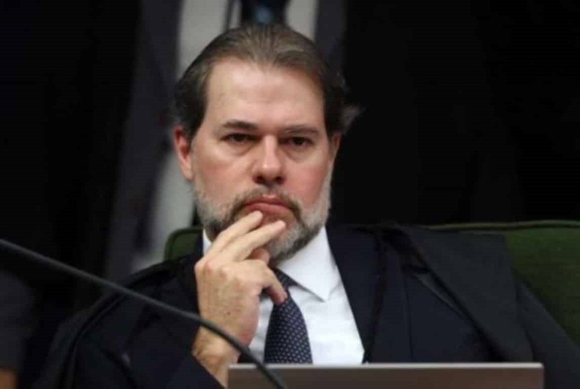 Toffoli diz que pode fixar retomada do julgamento sobre homofobia neste semestre