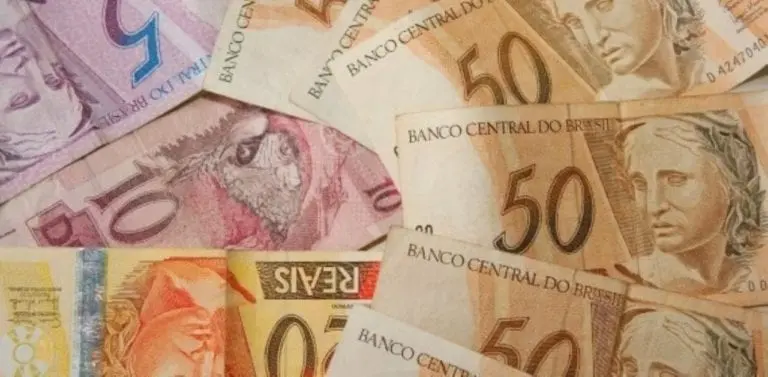 dinheiro notas