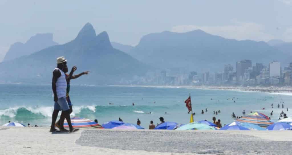 Atualização das leis é prioridade para o setor turístico.