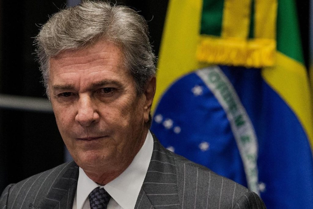 Assessor júnior de Collor foi laranja em imóveis de R$ 6 mi, diz Procuradoria