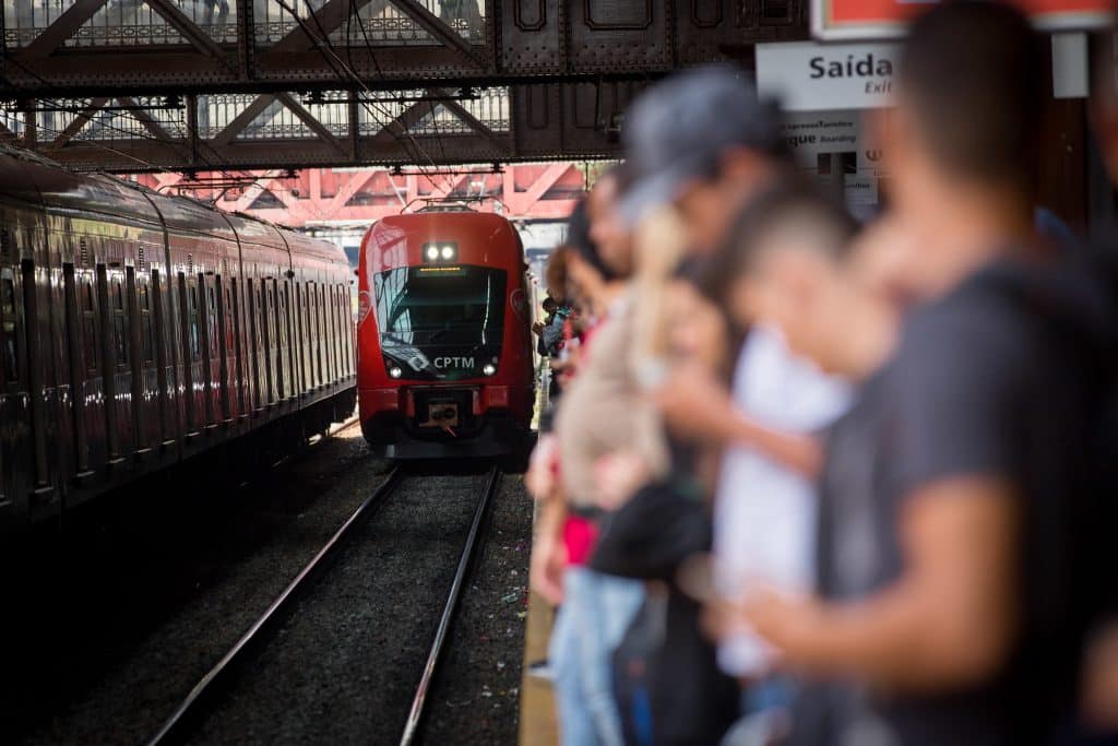 CPTM tem operação especial neste domingo para vestibular da Fuvest