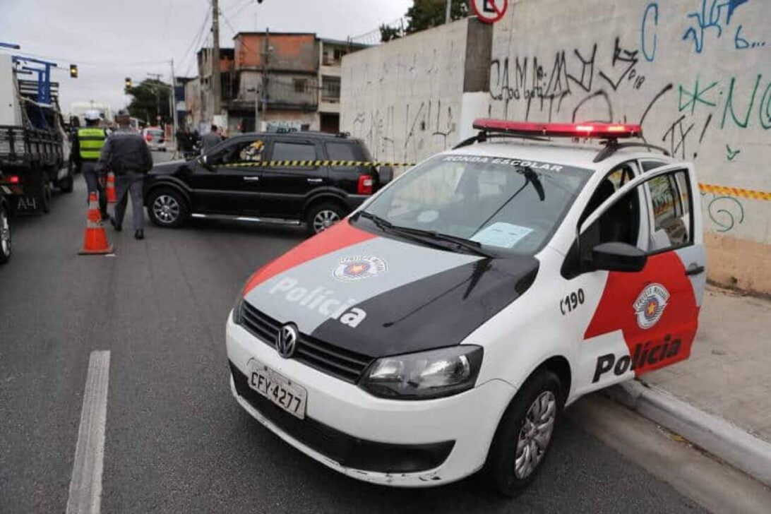 Deputados aprovam reajuste salarial de 5% para policiais de SP