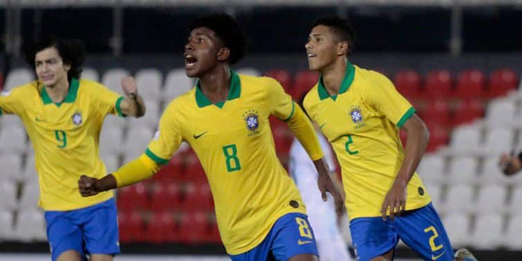Brasil supera Argentina e conquista sul-americano sub-15 de futebol