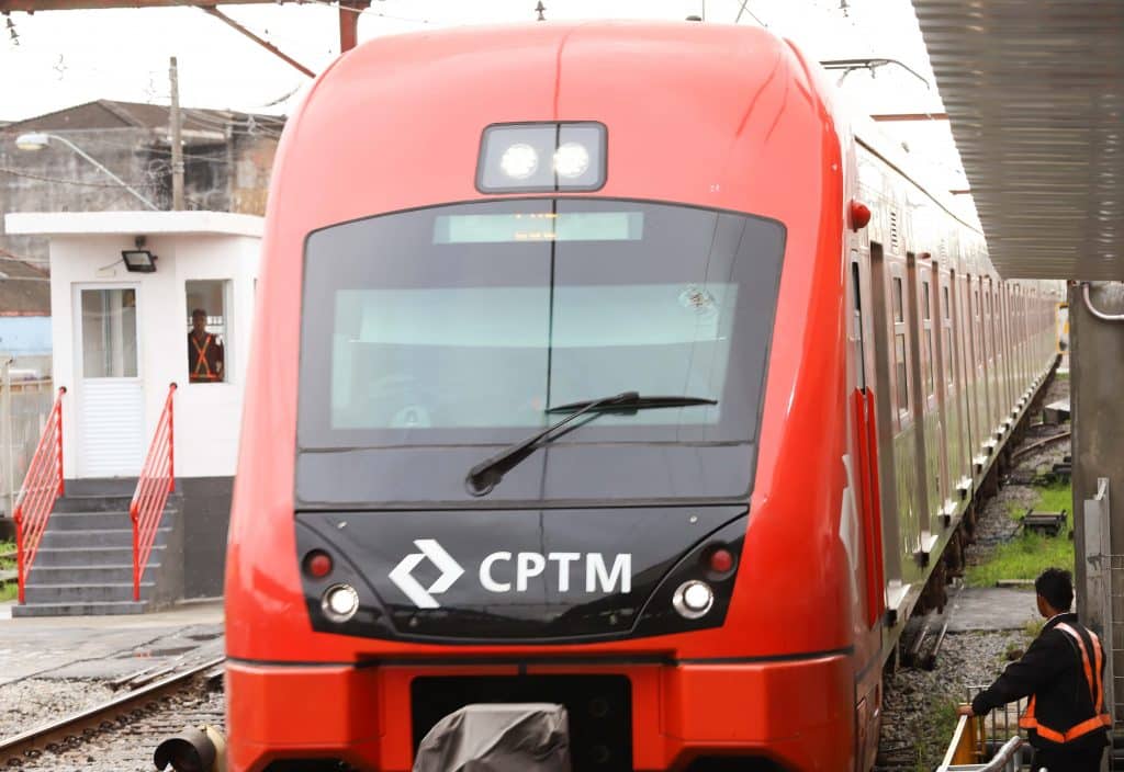 CPTM e PM firmam convênio para reforçar a segurança nas estações