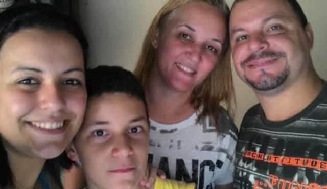 Filha é presa sob suspeita de matar pai, mãe e irmão caçula em São Bernardo