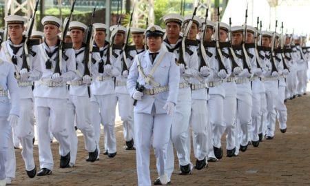 Marinha abre 900 vagas para concurso de ensino médio