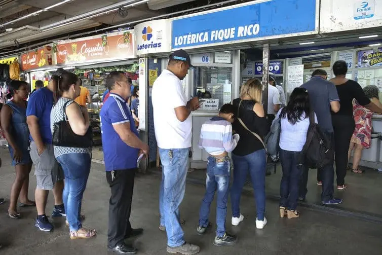 Auxílio Emergencial chega a 50 milhões de pessoas