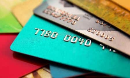 Cartão de crédito compromete vida financeira dos brasileiros