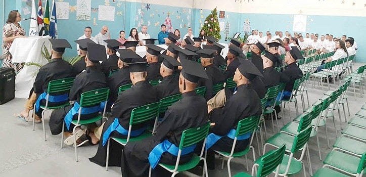 Sistema prisional da região central encerra ano letivo com formaturas e boas notas