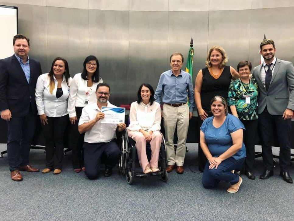 Curso de Libras forma turmas dos módulos básico e avançado em SP