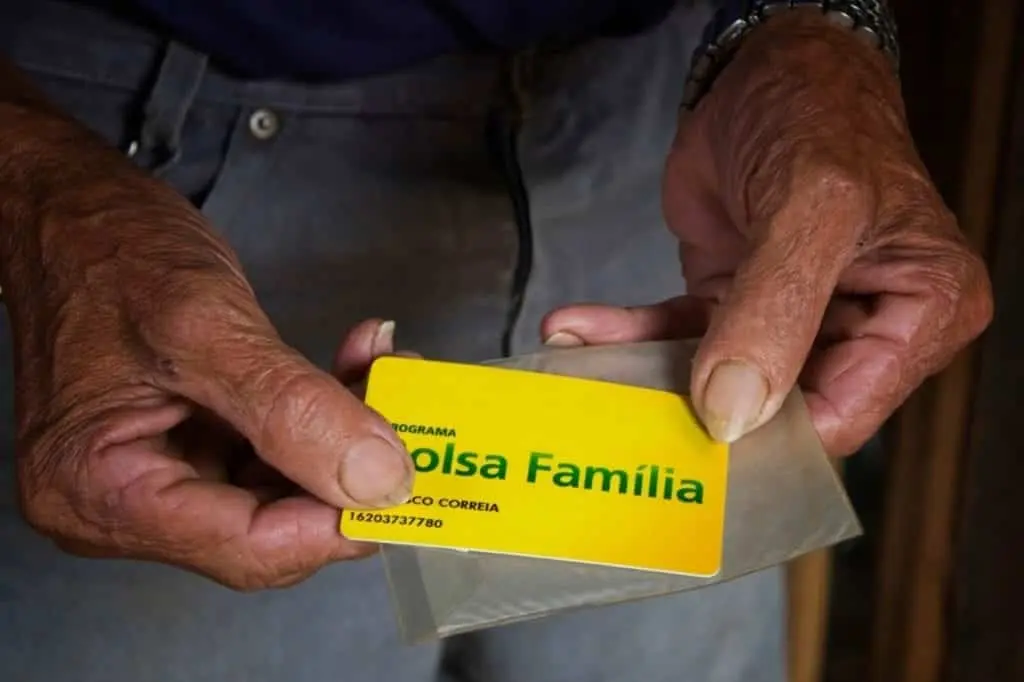 catão bolsa família governo federal
