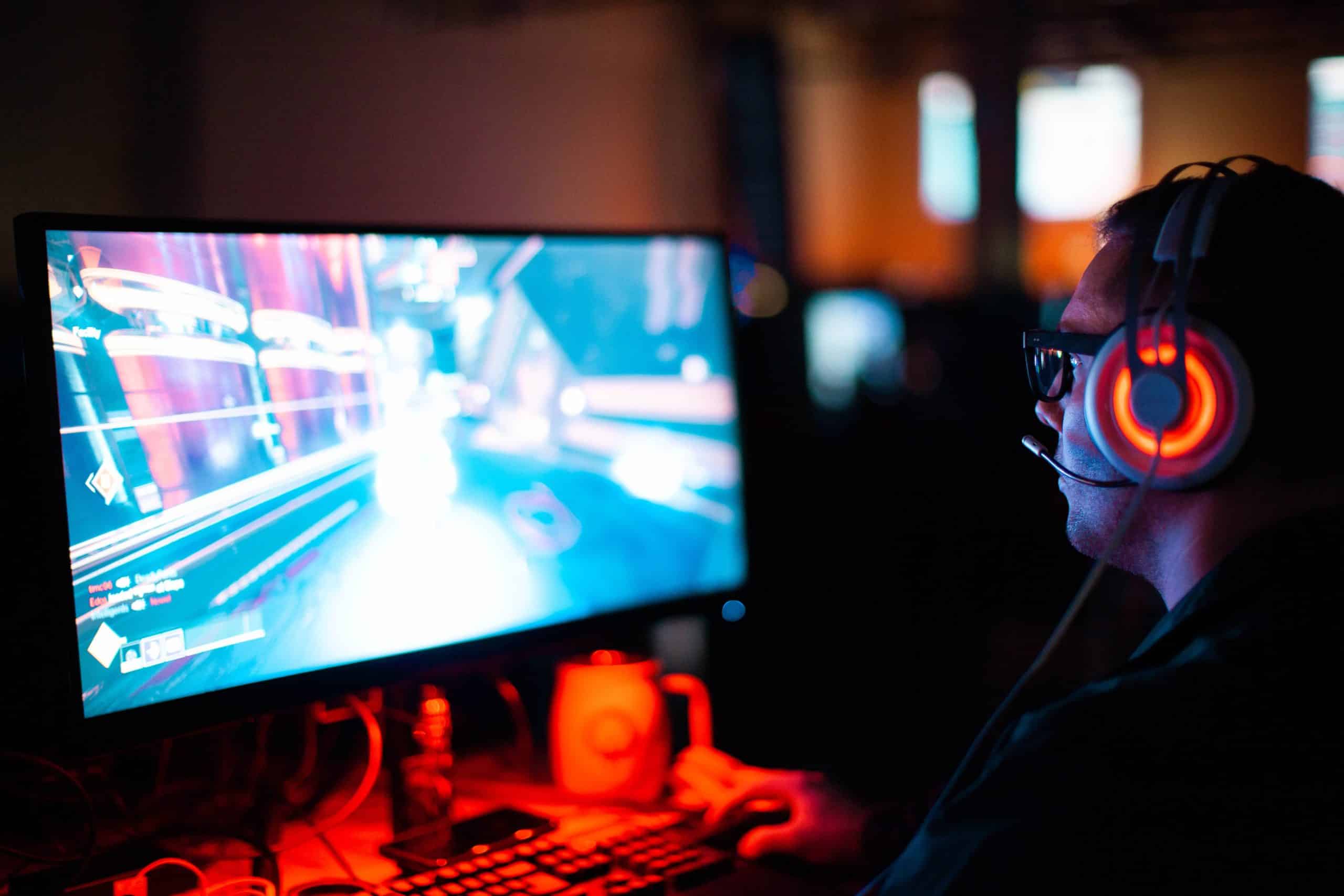 Fãs de jogos eletrônicos se unem para arrecadar e doar fundos em diferentes ações sociais