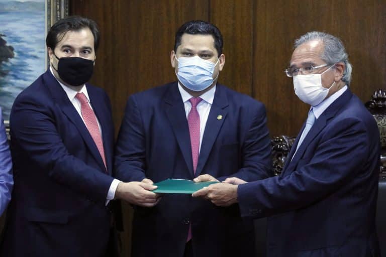 Projeto do governo cria nova contribuição unificando PIS e Cofins