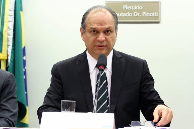 Novo líder do governo vai se reunir com líderes para discutir pauta de votação