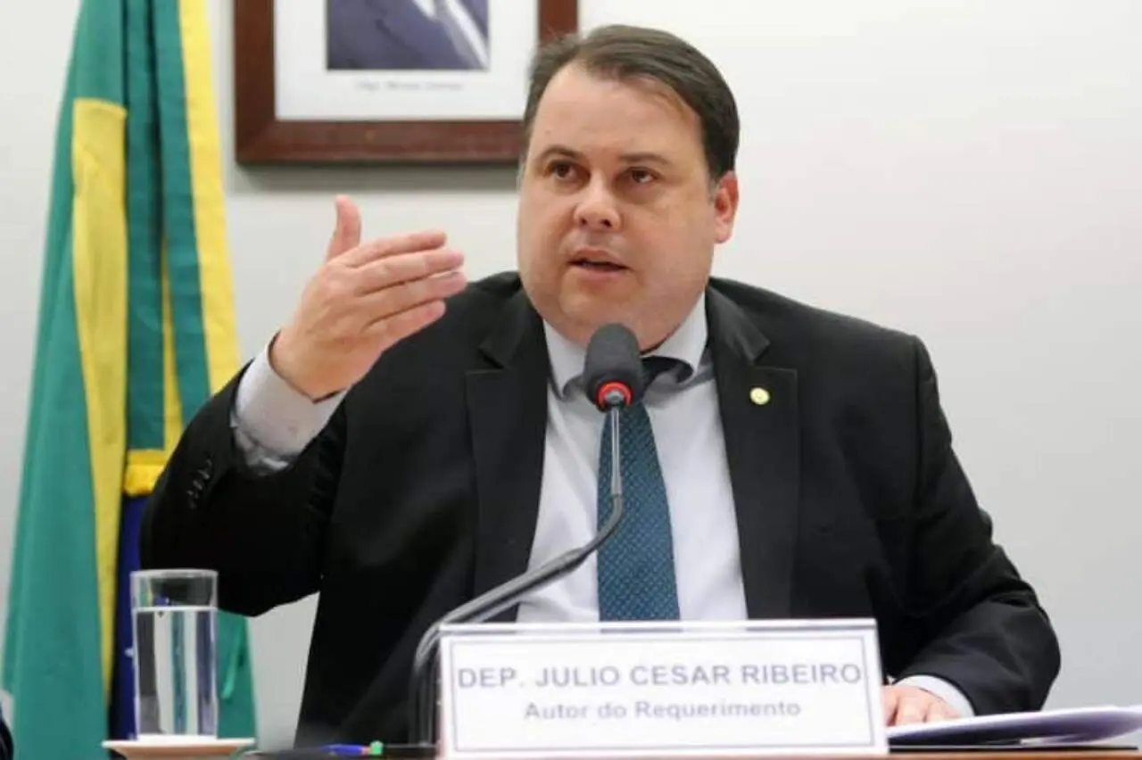Projeto prevê uso de recursos de pesquisa em saúde para compra de medicamentos para doenças raras