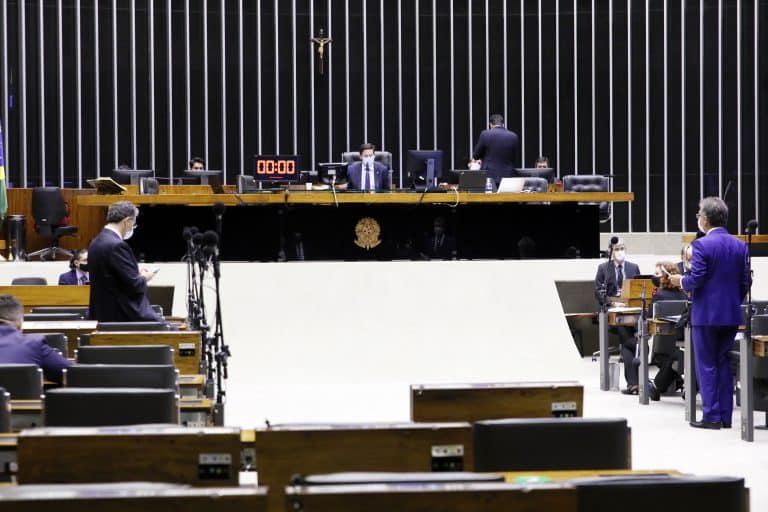 Câmara remarca votações para segunda-feira; sessão de sexta é cancelada