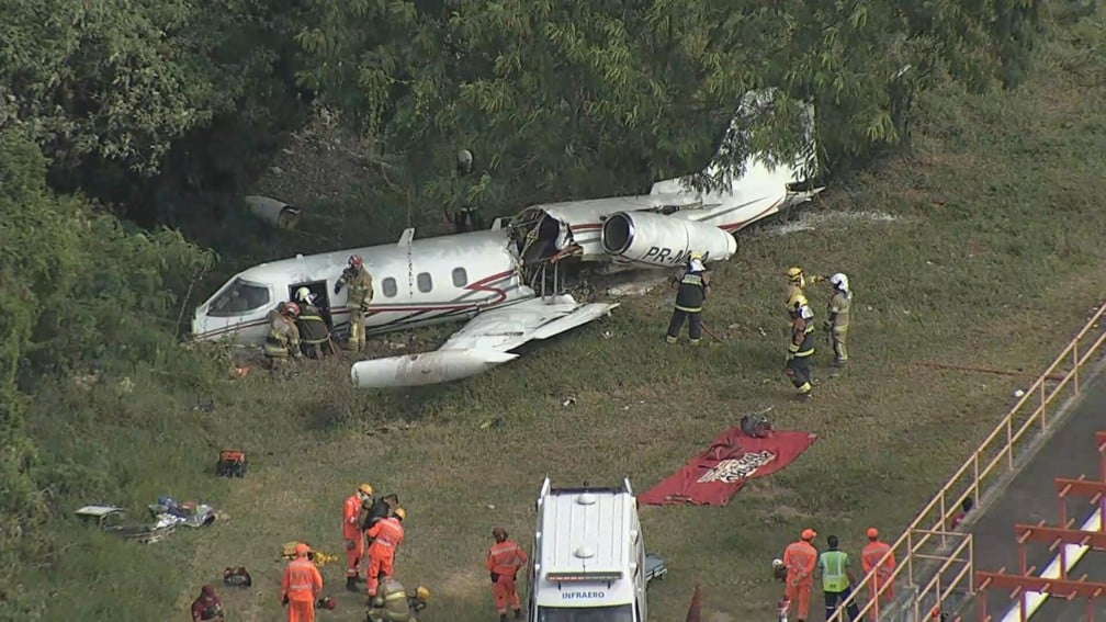 Acidente com jatinho no aeroporto da Pampulha em Belo Horizonte