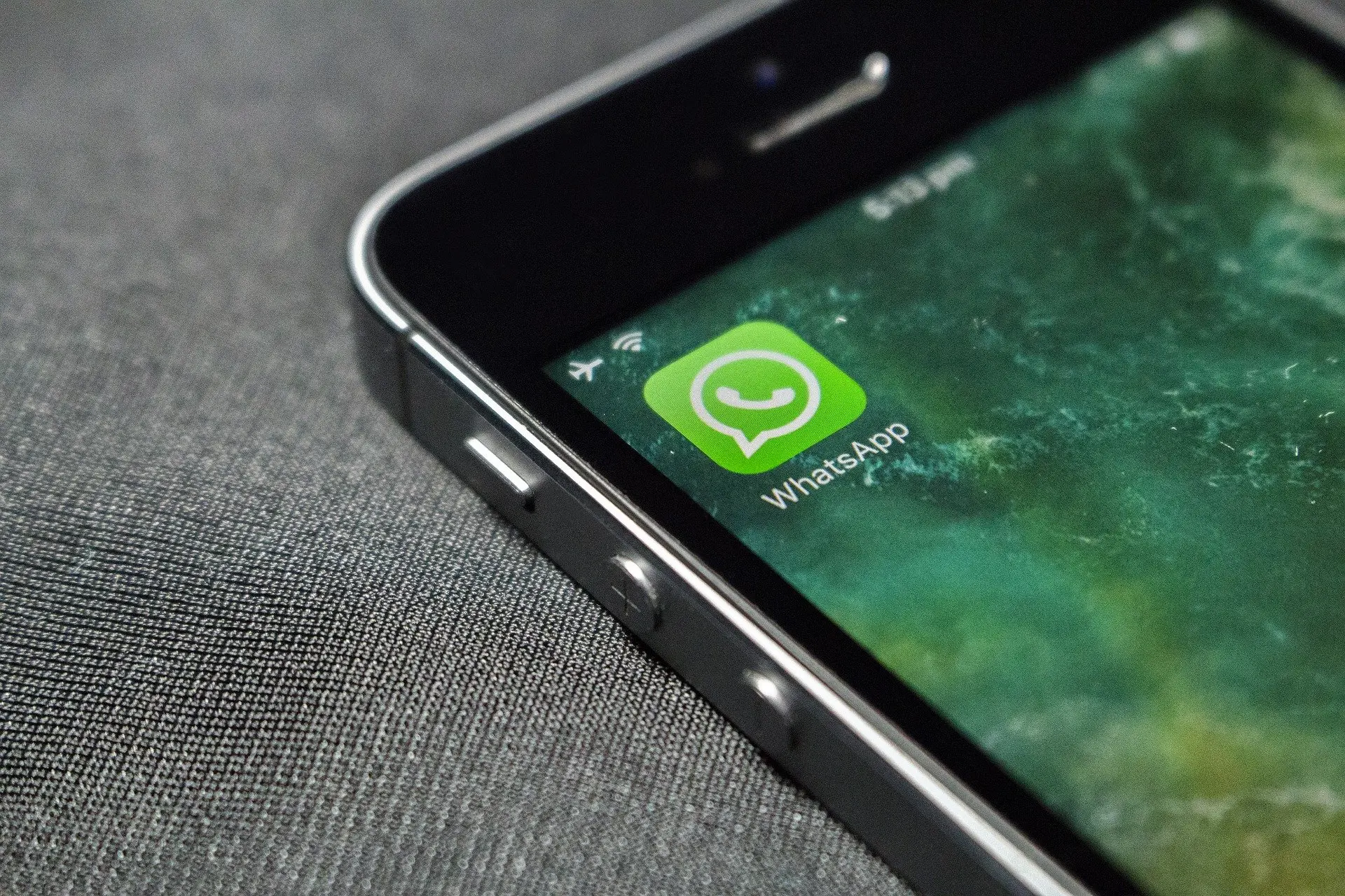Veja como fazer backup e restaurar no WhatsApp