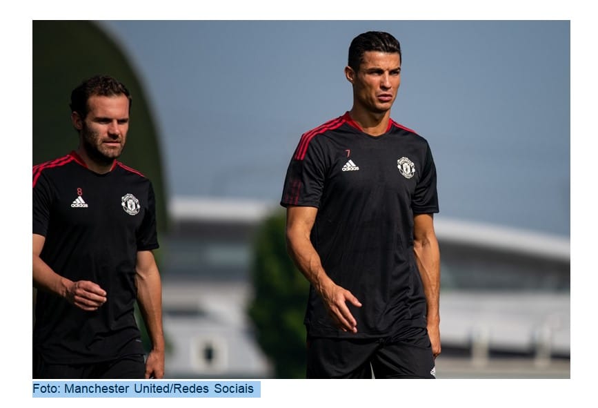 CR7 pode reestrear pelo Manchester United no próximo sábado
