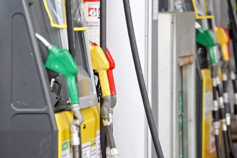 Petrobras anuncia redução de R$ 0,30 no diesel