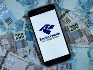 Receita Federal encerra prazo do Imposto de Renda 2026 e foca em cruzamento de dados na malha fina