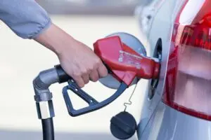 Gasolina ou Etanol: Qual é o melhor custo-benefício para o seu bolso?