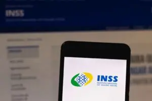 Saiba quais são as regras atualizadas para pedir o benefício por idade no INSS