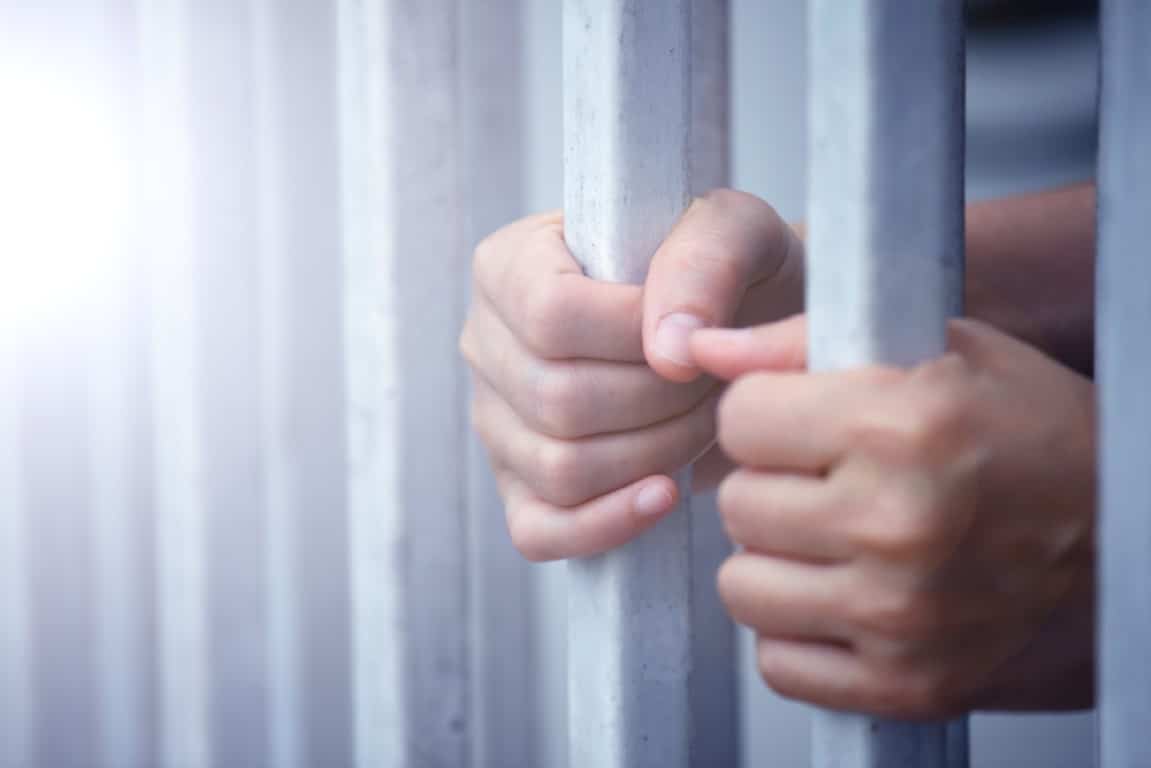 Brasileira presa na Tailândia por tráfico de drogas, é condenada a 9 anos e 6 meses de prisão