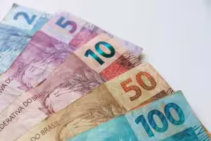 Auxílio Reconstrução tem mais prazo de inscrição para ganhar Pix de 5 mil
