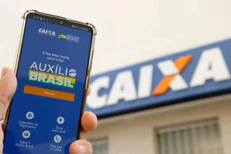 Ministério Público pede suspensão de empréstimos do Auxílio Brasil