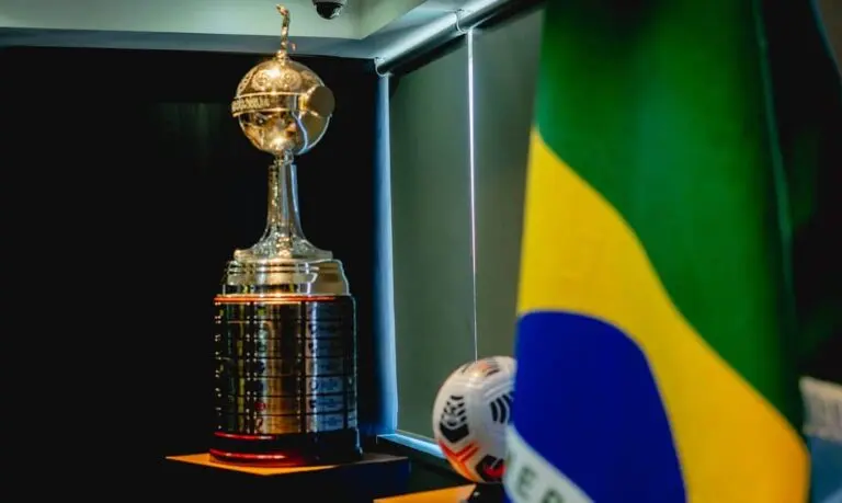 TAÇA COPA LIBERTADORES