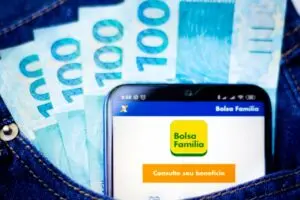 Beneficiários do Bolsa Família podem reativar cadastro e sacar valores atrasados em 2026