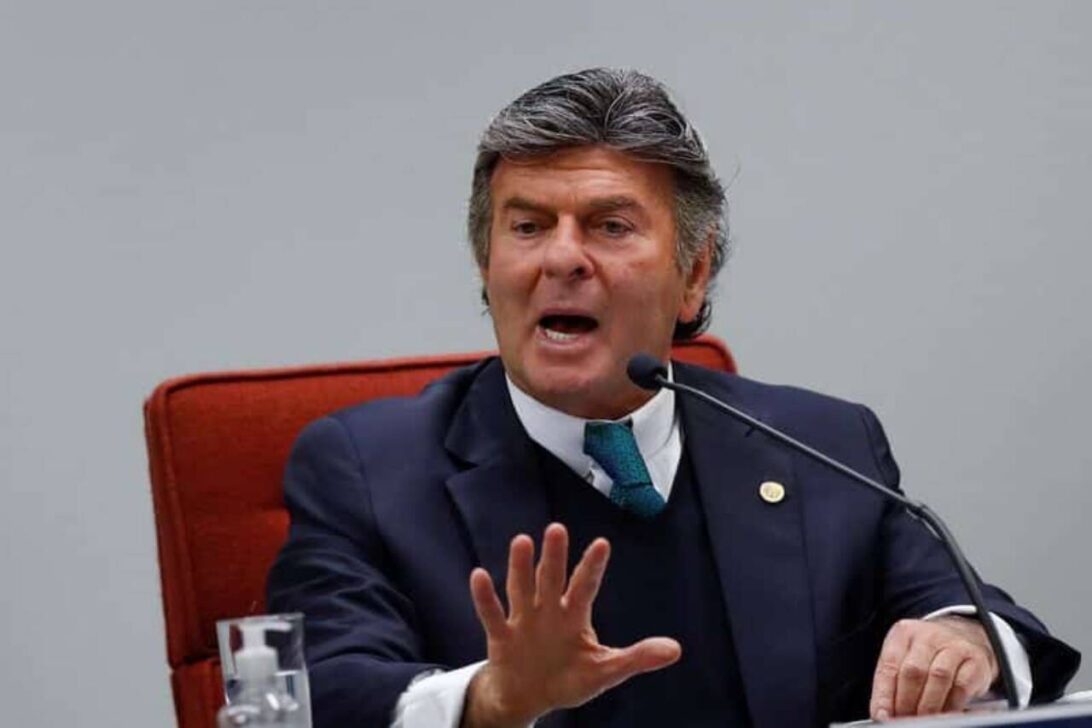 STF forma maioria para permitir transporte coletivo de passageiros por aplicativo sem licitação