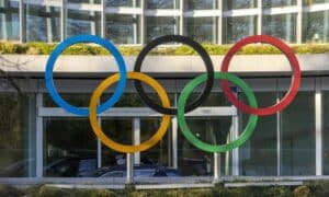 Futebol americano fica mais perto do reconhecimento olímpico total após aprovação do conselho do COI