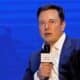 Especialistas em IA criticam carta aberta apoiada por Musk que cita suas pesquisas
