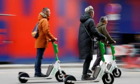 Paris proibirá patinetes elétricos de aluguel a partir de setembro