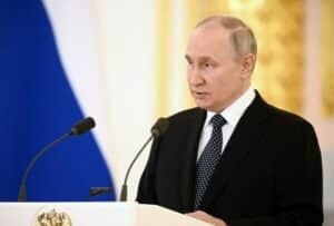 Русия заплаши САЩ с репресии, ако разшири военните операции в Иран