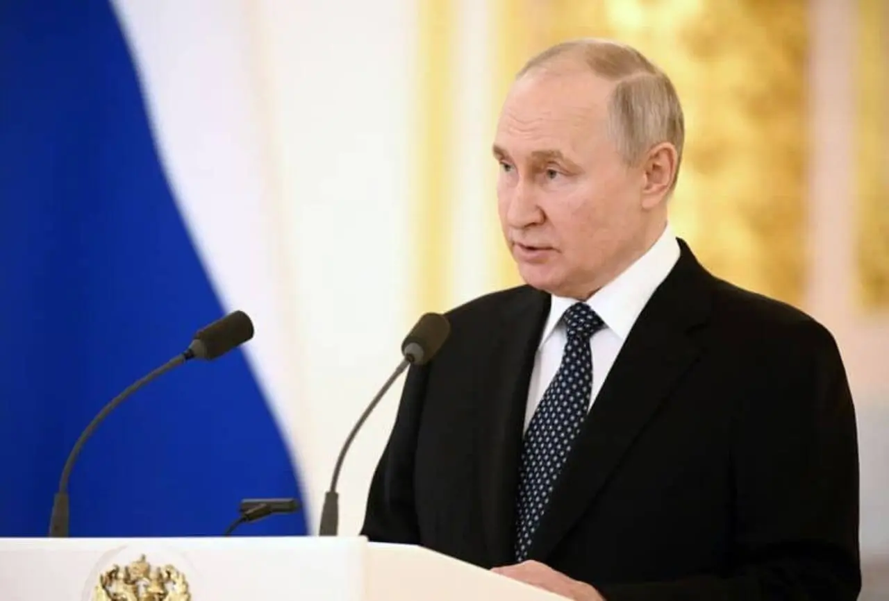 Putin repreende embaixadores dos EUA e da UE em cerimônia no Kremlin