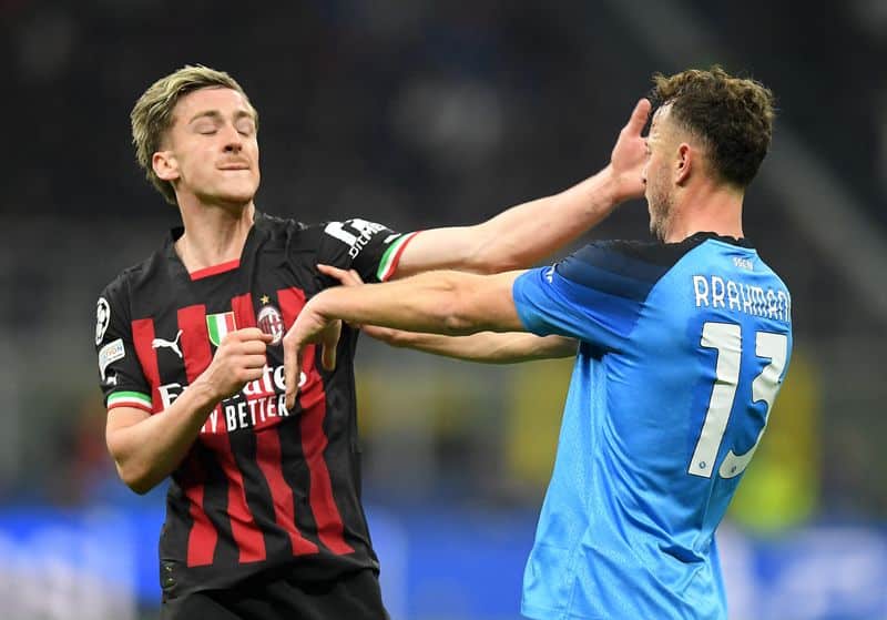 Milan abre vantagem sobre o Napoli com gol de Bennacer